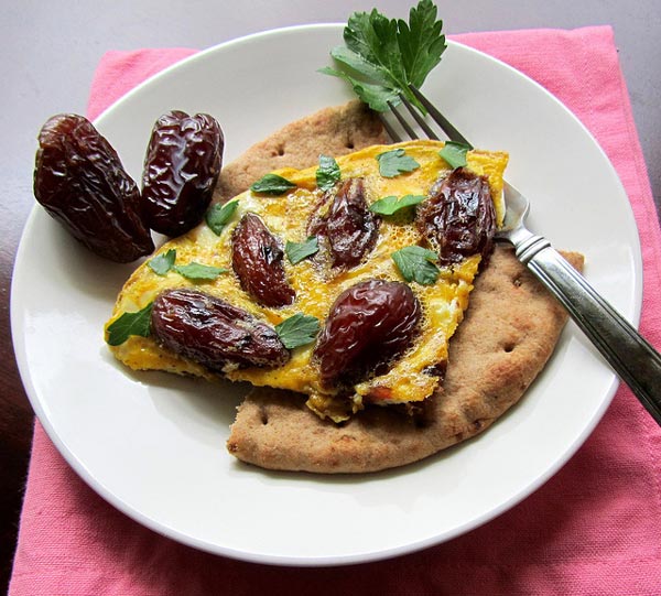 املت خرما یک افطاری بسیار مقوی و خوشمزه + طرز تهیه