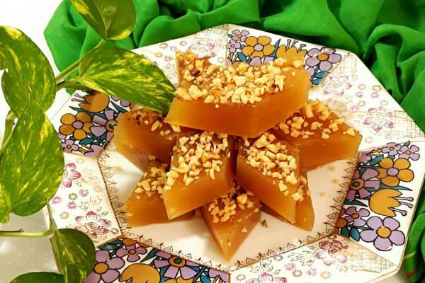 طرز تهیه باسلوق با شیره انگور؛ یک شیرینی بسیار مقوی و سالم
