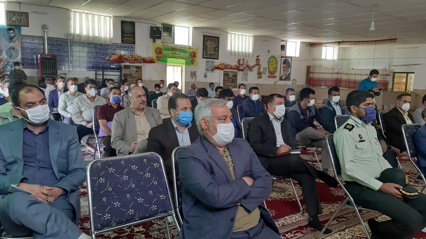 پیشتازی سیرجان در توزیع کمک های مومنانه