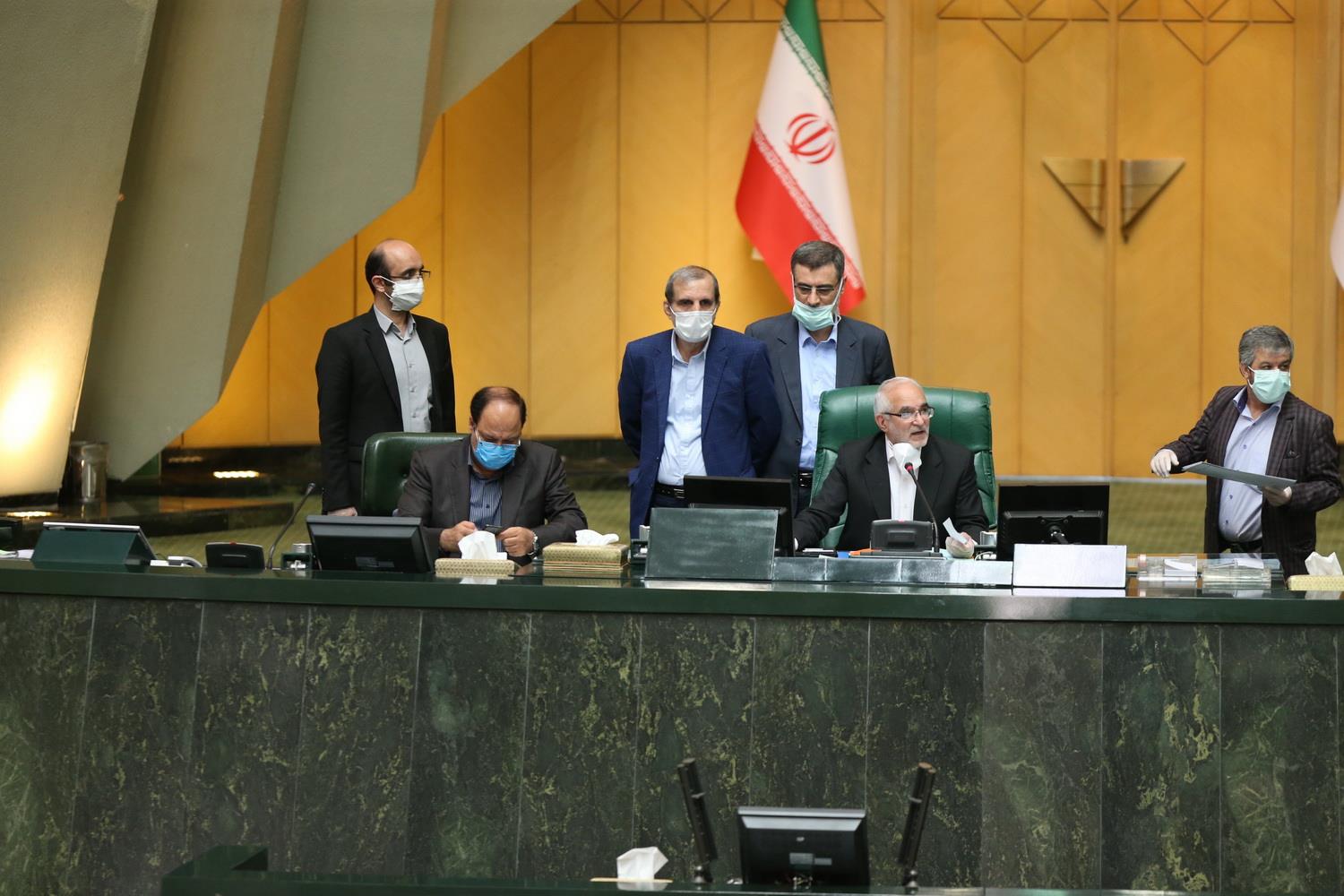 سناریوی تشکیل «وزارت تجارت» در مجلس دهم بسته شد/ پرایدی که آقایی میکند! سناریوی تشکیل «وزارت تجارت» در مجلس دهم بسته شد/ پرایدی که آقایی میکند!