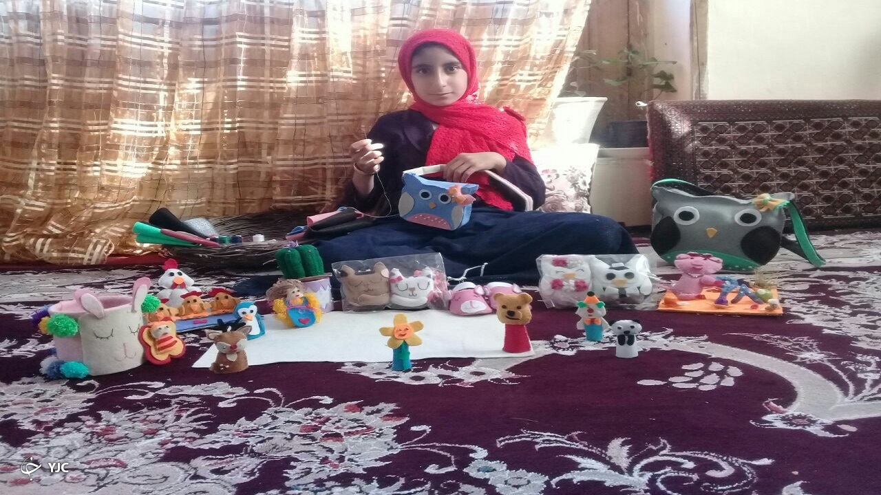 نوجوان ۱۲ ساله&zwnj;ی خراسانی که در کسادی بازار، کار آفرینی می کند///فردا