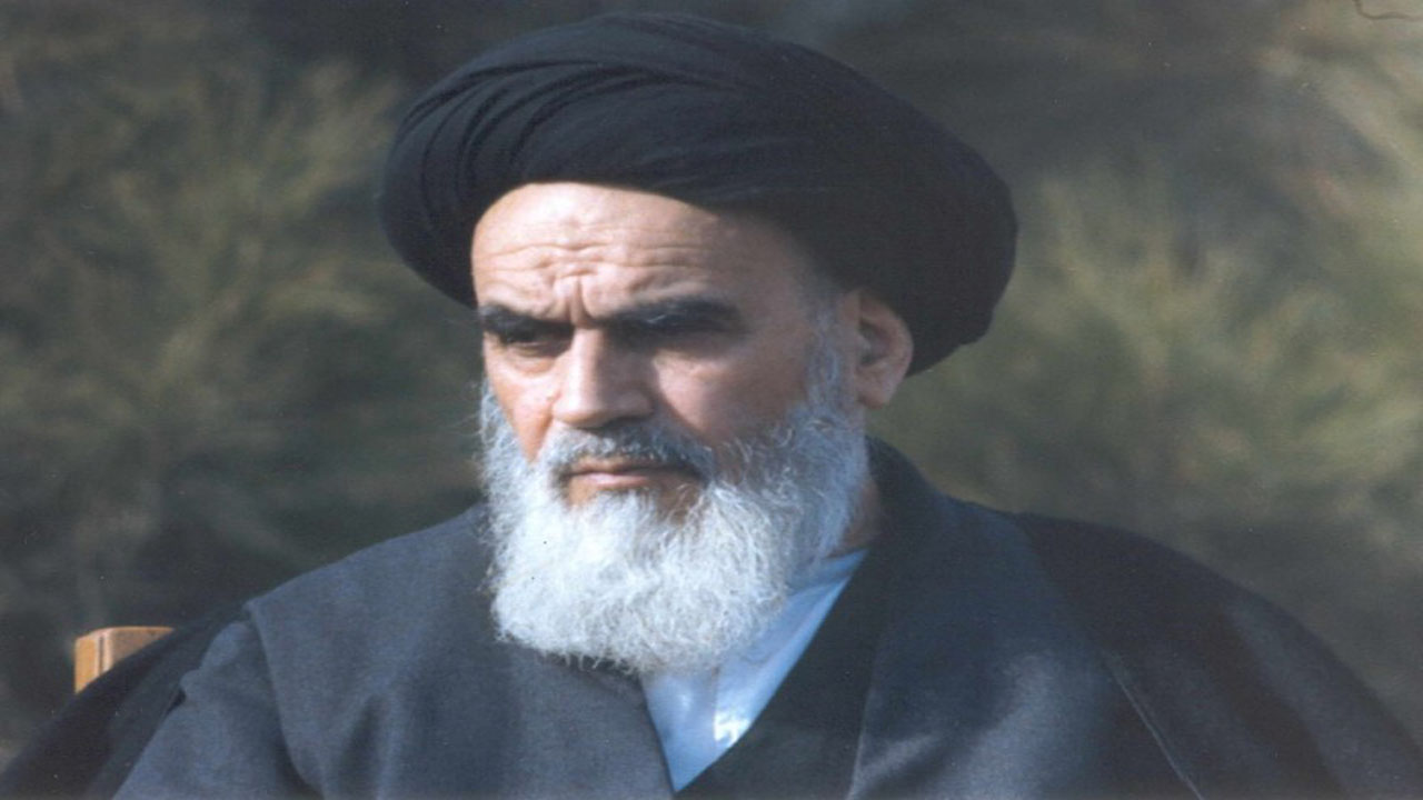بیانات امام خمینی (ره) درباره نقش مردم در جمهوری اسلامی + فیلم