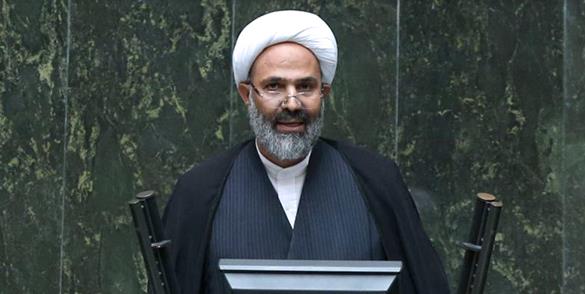 نمایندگان مجلس به جای حل مشکلات معیشتی مردم دغدغه سیاسی دارند
