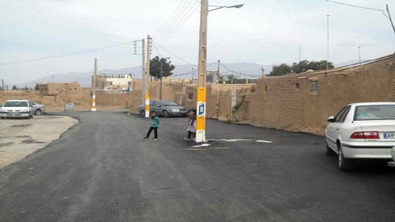 دستور دادستان برای تیر‌های برق وسط خیابان