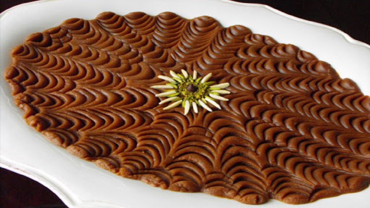 حلوای انگشت&zwnj;پیچ کام بوشهری&zwnj;ها را هنگام افطار شیرین می&zwnj;کند