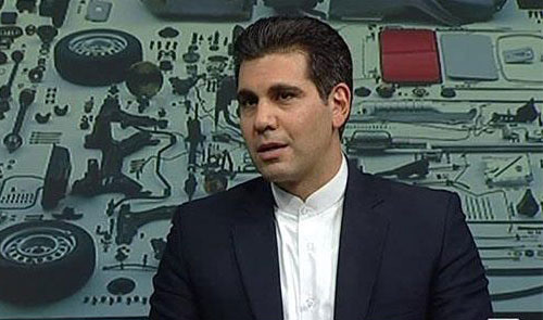 قیمت نهایی خودرو باید در بورس کالا تعیین شود