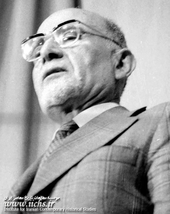 مسعود رجوی چگونه از اعدام، جان سالم به در برد؟