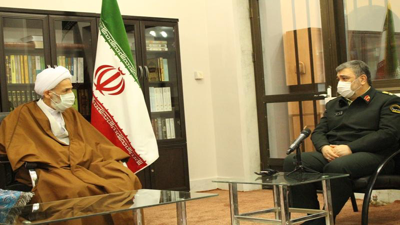 برخورد با محتکران و مدیریت فضای مجازی از اقدامات مهم ناجا