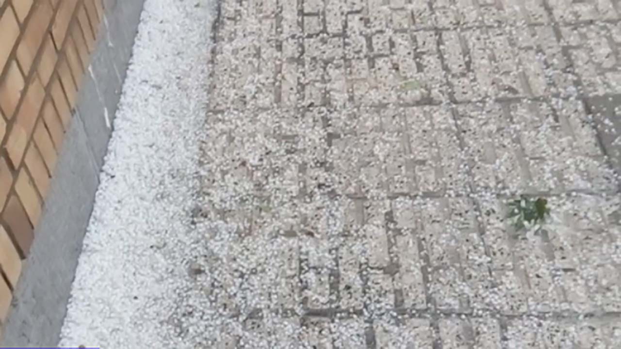 بارش شدید تگرگ در مشهد + فیلم