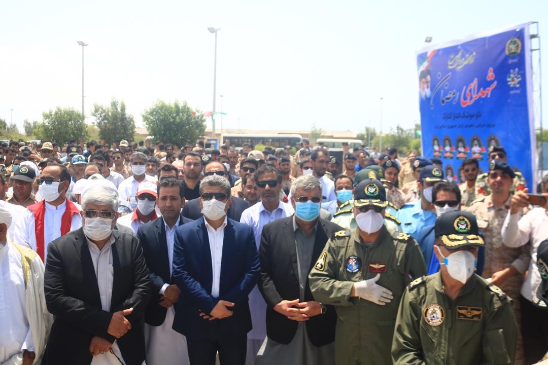 تشییع پیکر مطهر شهدای نیروی دریایی ارتش در بندر کنارک