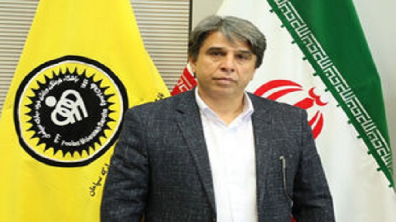 منوچهر نیکفر تا پایان فصل سرپرست باشگاه سپاهان است
