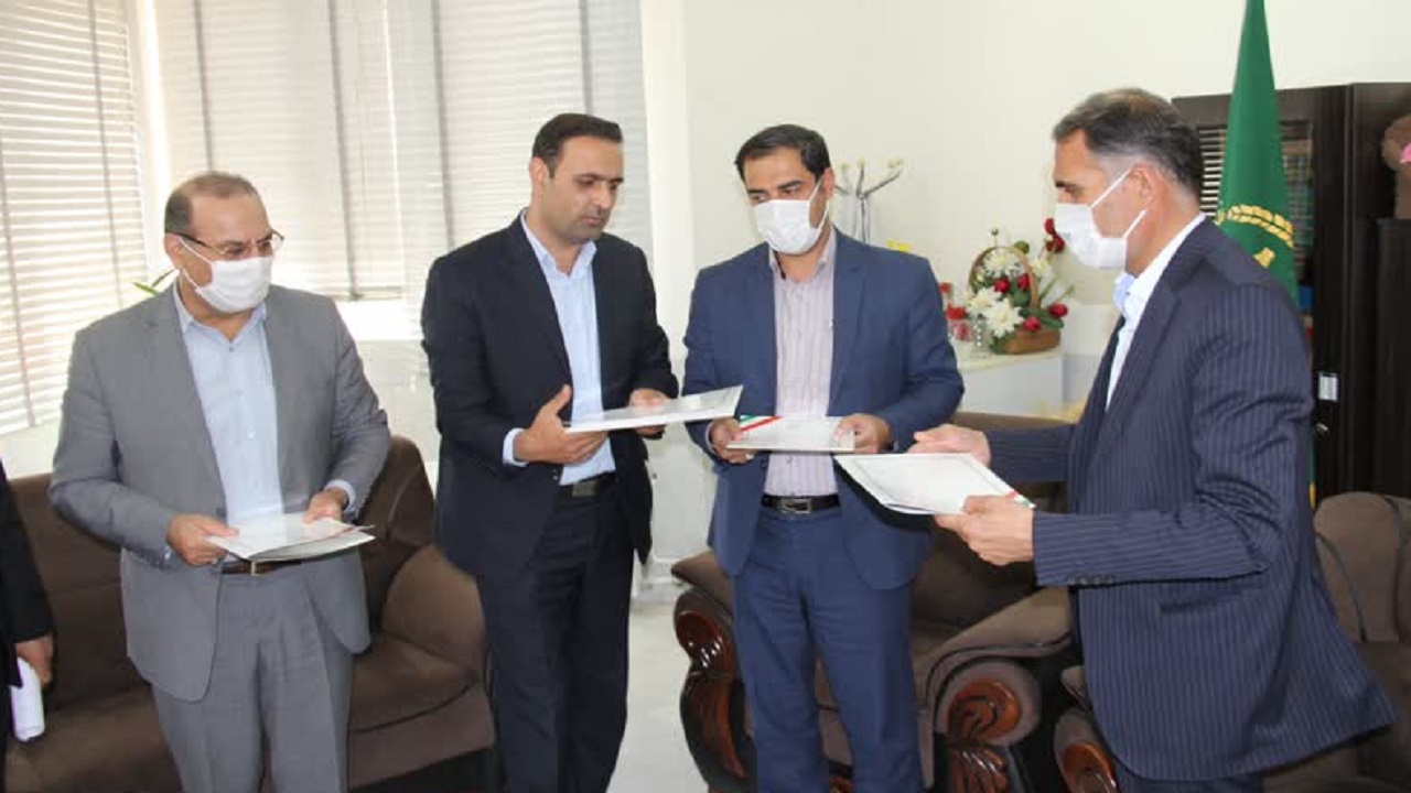 امضای تفاهم نامه احداث نخستین شهرک تخصصی بادام ایران