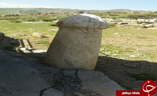 نخستین کتیبه&zwnj;ی میدان چوگان ایران در لرستان کشف شد/سومین میدان چوگان ایران با میل دروازه&zwnj;های سنگی کتیبه&zwnj;دار در شرق لرستان کشف شد