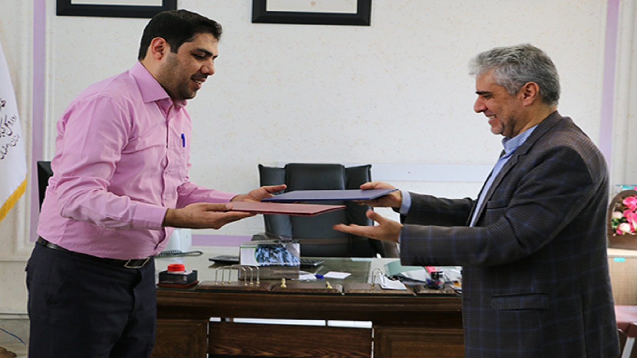 عضویت رایگان مددجویان اصفهانی در کتابخانه های عمومی استان اصفهان