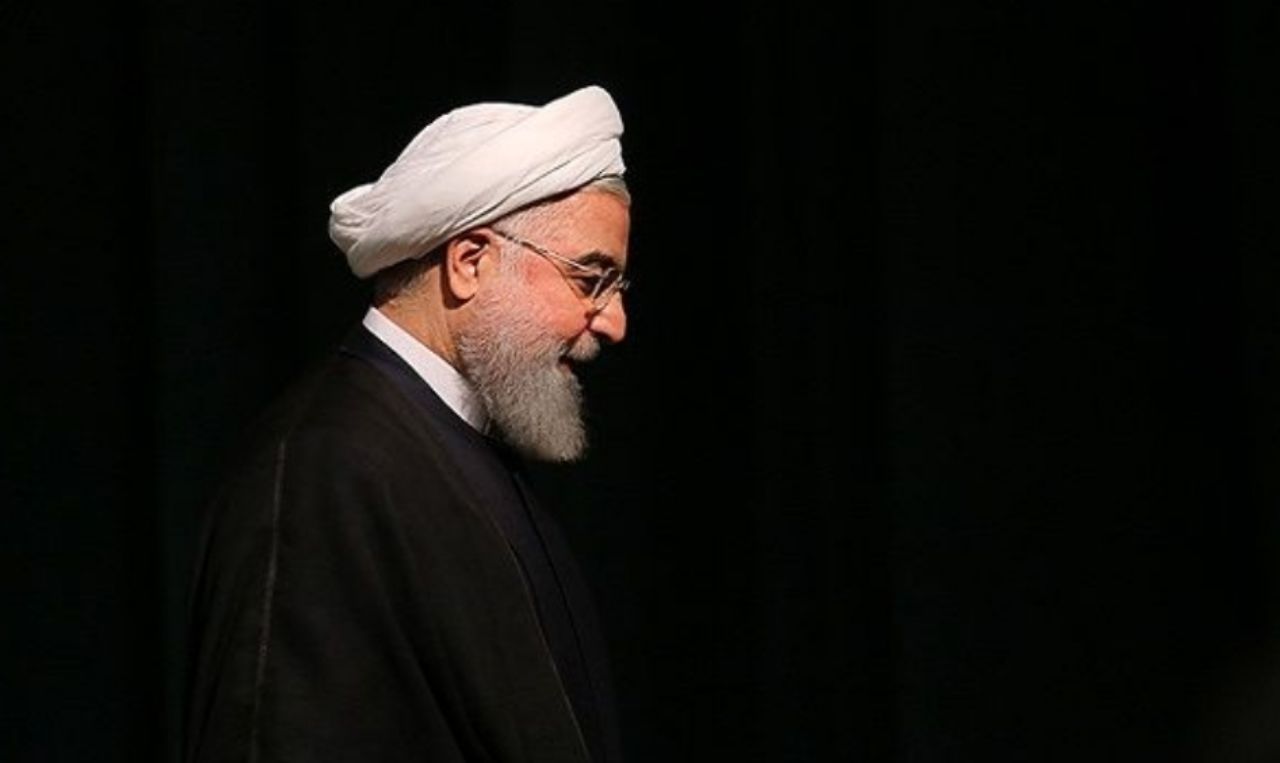 ازاحتمال فروش فوق العاده خودرو قبل از عید فطر تا دولت دوازدهم بر لبه تیغ؛ یک ایستگاه تا تغییر کابینه