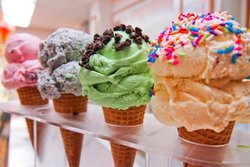 چگونه در خانه بستنی درست کنیم؟ + فیلم