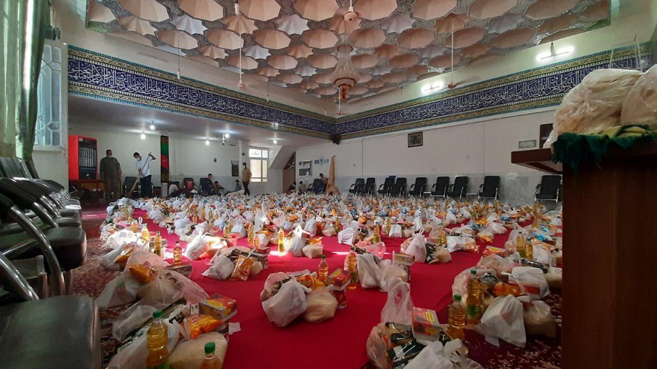 کمک به نیازمندان در تربت حیدریه + عکس
