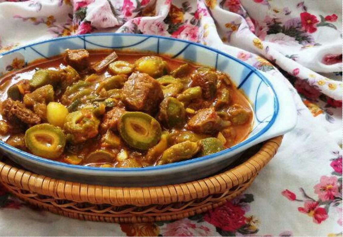 طرز تهیه خورشت چاقاله&zwnj;بادام؛ تجربه طعمی جذاب و جدید