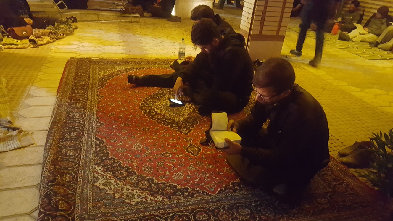 سردار سلیمانی میزبان تعدادی از قدرنشینان