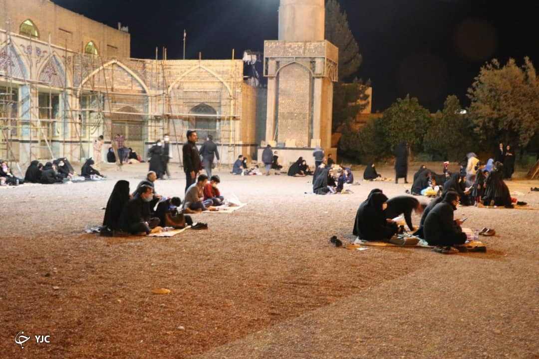 تصاویری از مراسم شب قدر به تفکیک شهرستانهای خراسان رضوی