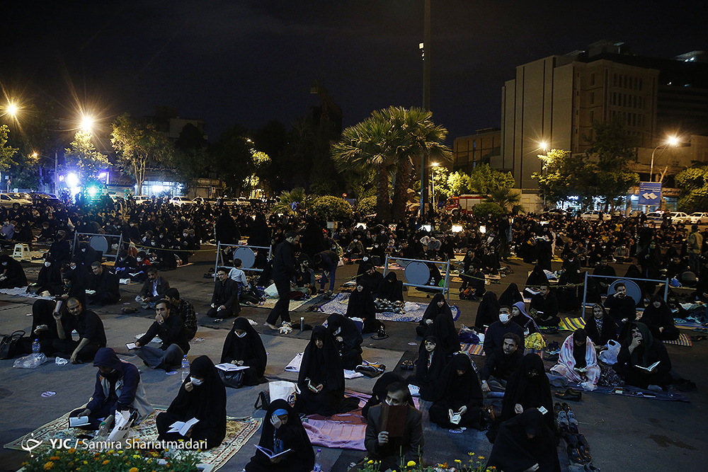 سوگ عاشقان امام علی (ع) در دومین شب قدر/ ندای الغوث الغوث تهرانی‌ها طنین انداز شد