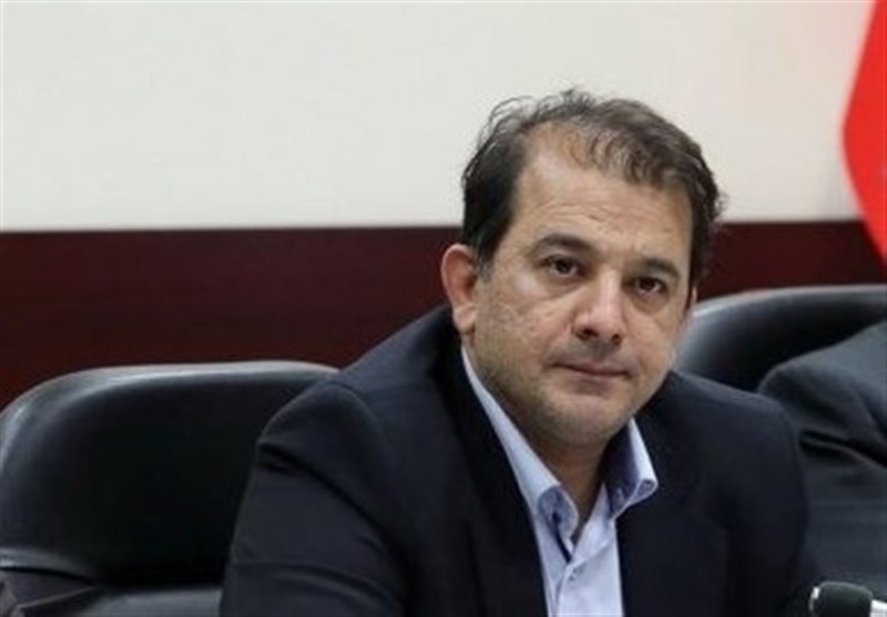 ریاضی: اسپانسر داشته باشیم در لیگ تیمداری می کنیم/ مربیان باید بر اساس قانون ملی پوشان را انتخاب کنند