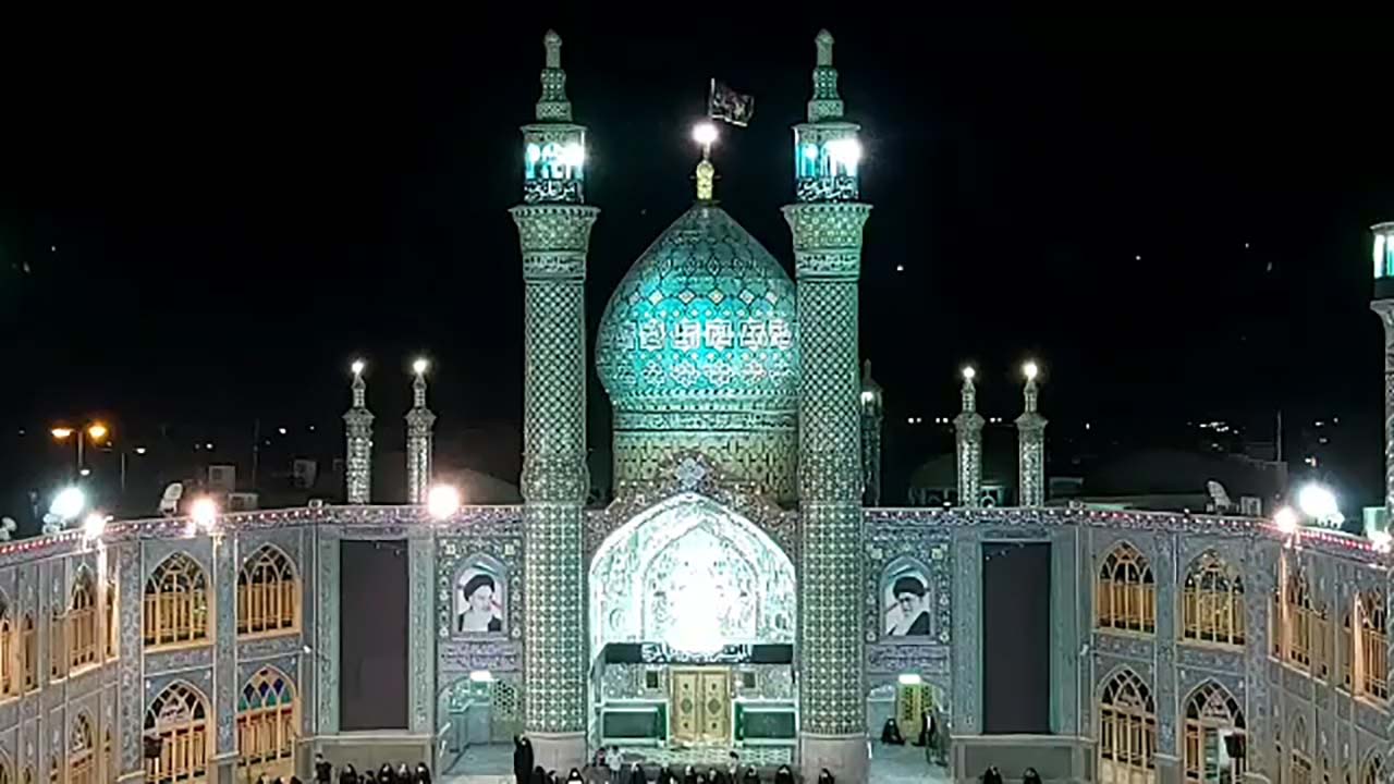 مراسم احیای ۲۱ ماه رمضان در آستان حضرت محمد هلال بن علی (ع) + فیلم