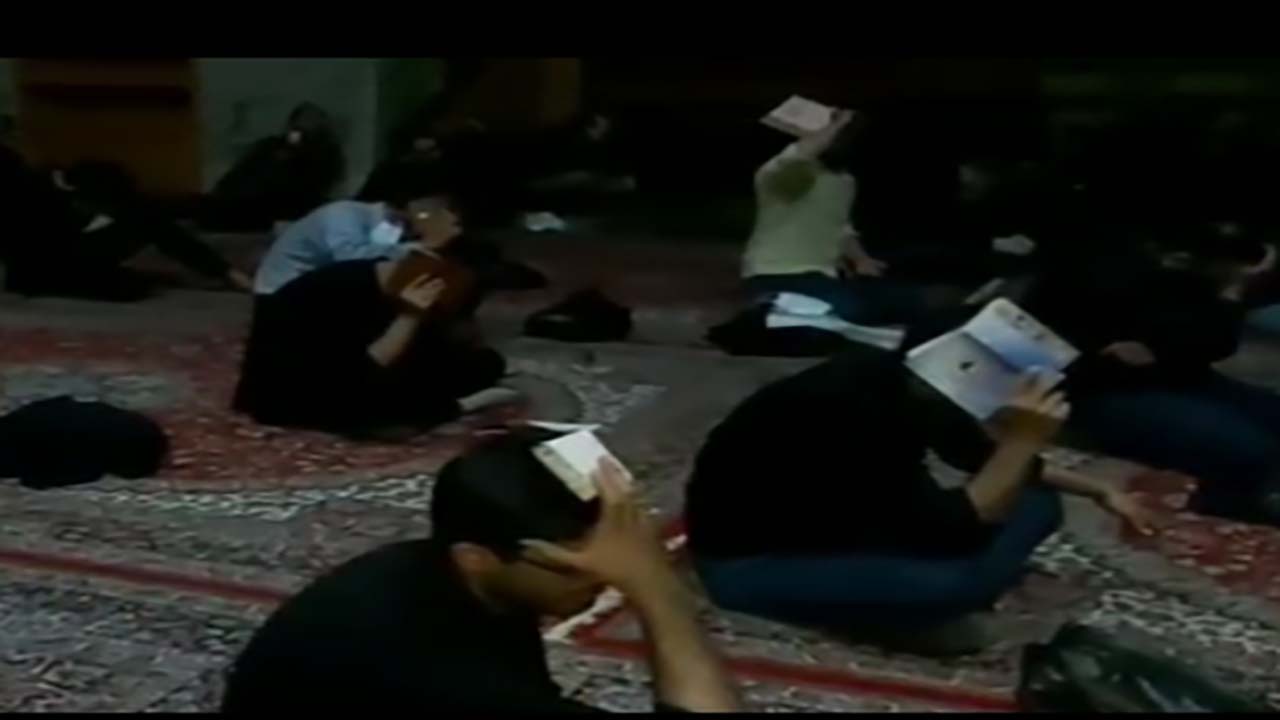 مراسم دومین شب قدر در آران و بیدگل + فیلم