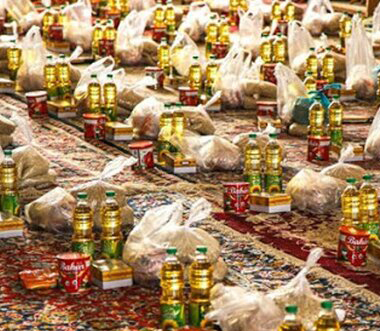 توزیع ۵۰۰ بسته غذایی توسط آستان قدس رضوی در بناب