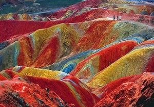جادوی هزار رنگ جزیره زیبای هرمز + فیلم