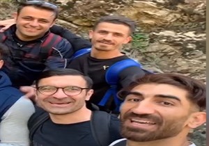 طبیعت گردی بازیکن استقلال و پرسپولیس با هم تیمی های سابق + فیلم