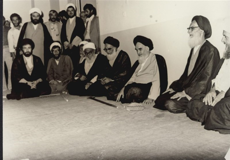 چرا امام خمینی (ره) از قم به جماران رفت؟
