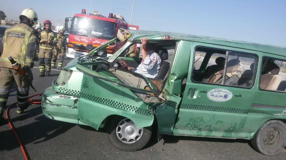مصدومیت ۹ نفر در حادثه رانندگی