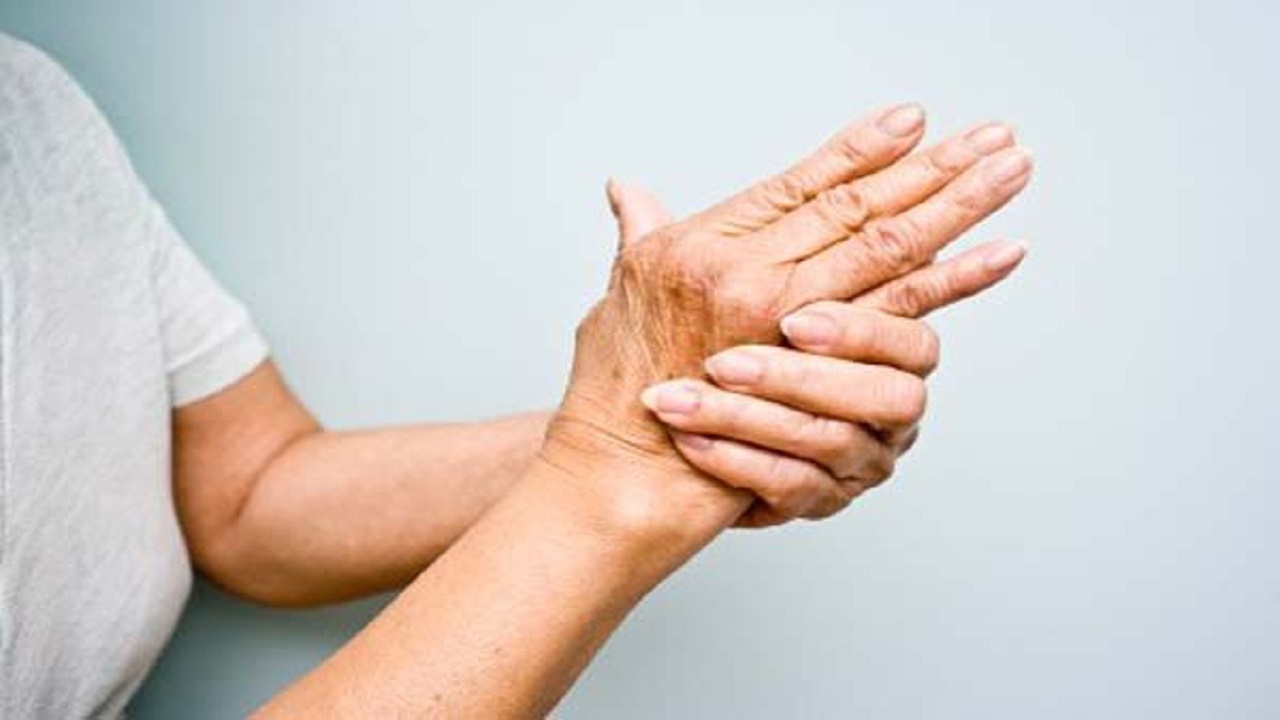 بیماری ام اس با چه علائمی بروز می‌کند؟