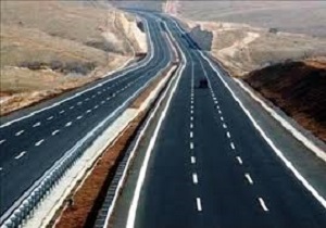 آماده افتتاح شدن ۱۰ کیلومتر از چهار خطه دورود الیگودرز داران