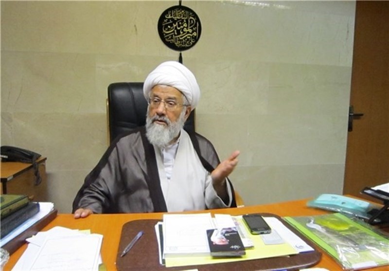 یادنامه آیت&zwnj;الله بهجت|در گفتگو با فرزند آیت الله قوچانی مطرح شد: باز شدن در&zwnj;های معرفت در اثر اطاعت از پدر