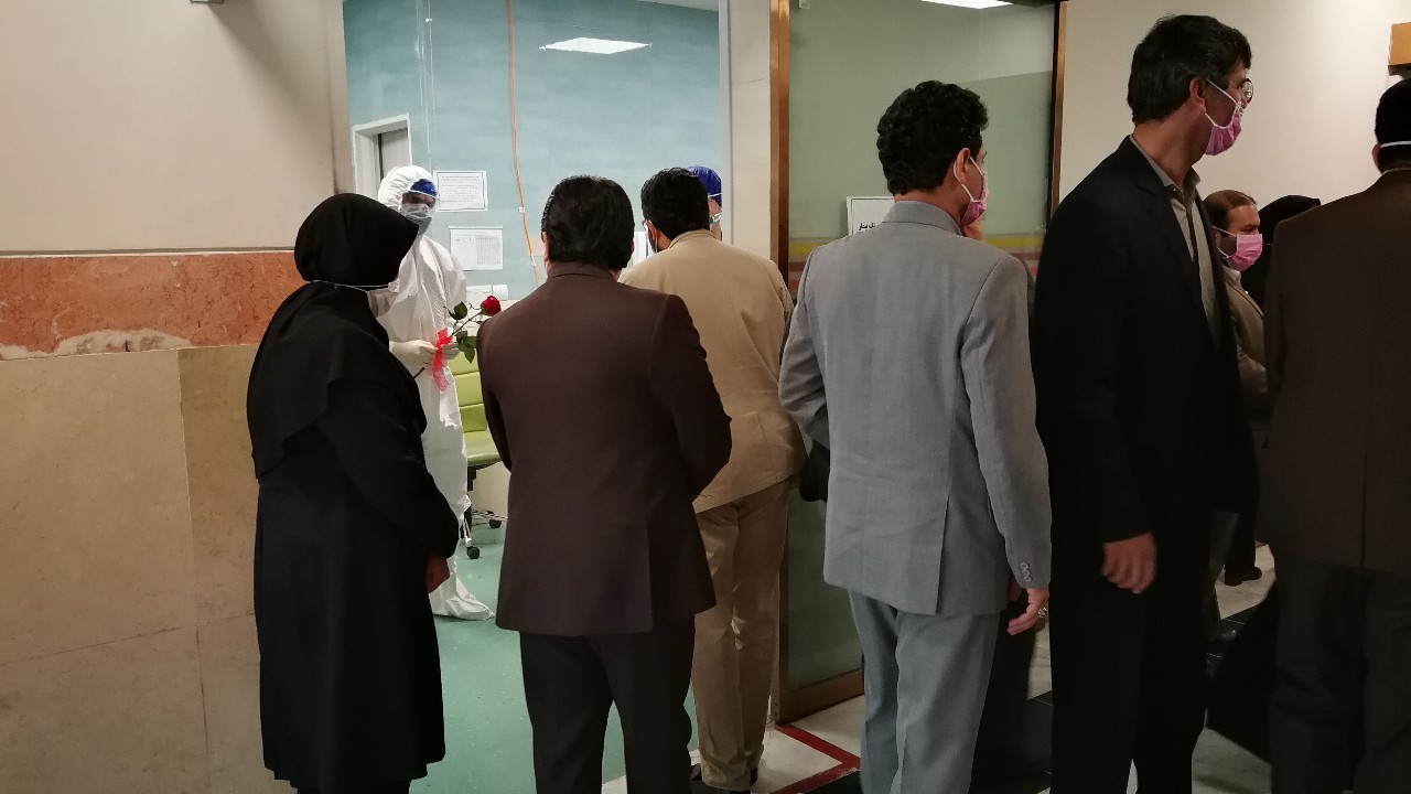 تجلیل از مدافعان سلامت در بیمارستان های مشهد