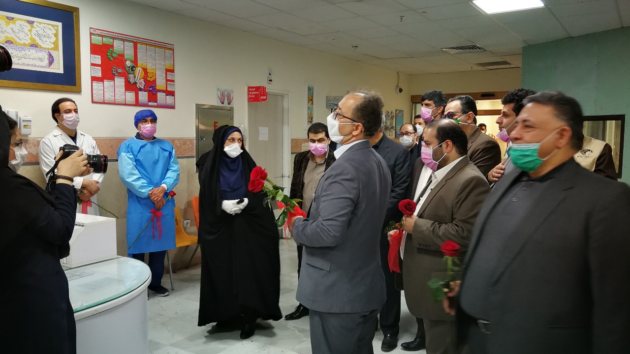 تجلیل از مدافعان سلامت در بیمارستان های مشهد