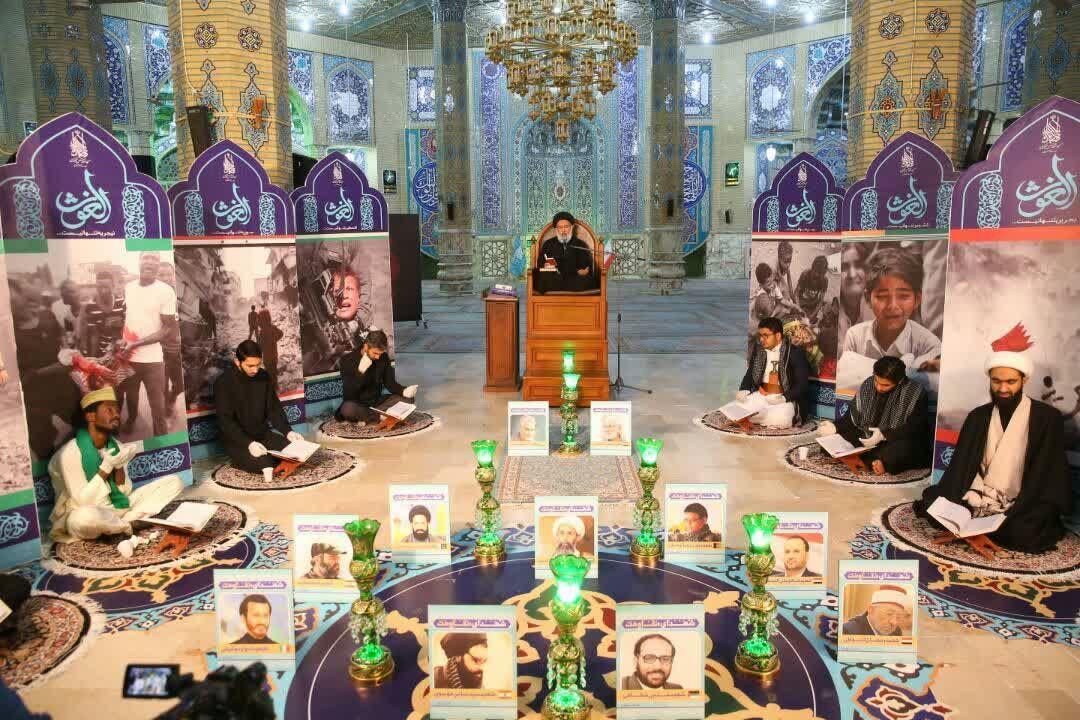 مزین شدن مراسم احیای مسجد جمکران به تصاویر شهدای مقاومت