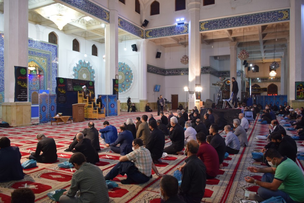دوستی اهل بیت (ع) عمل انسان را نورانی می&zwnj;کند