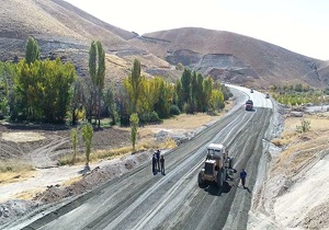 تکمیل جاده دسترسی به بقعه امامزاده محمدبن‌حسن الیگودرز نیازمند ۱۰ میلیارد تومان اعتبار