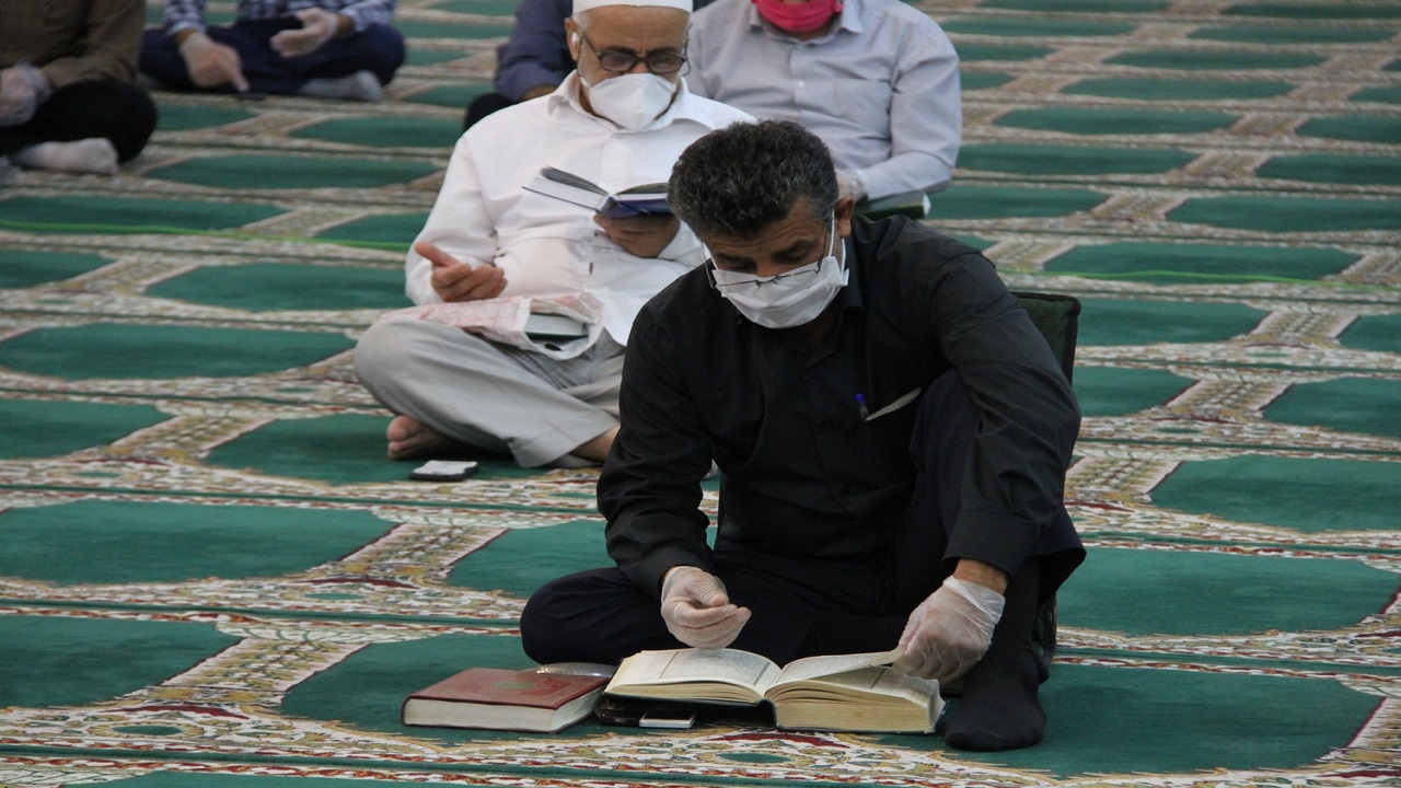 تصاویری از سومین شب قدر در بوشهر