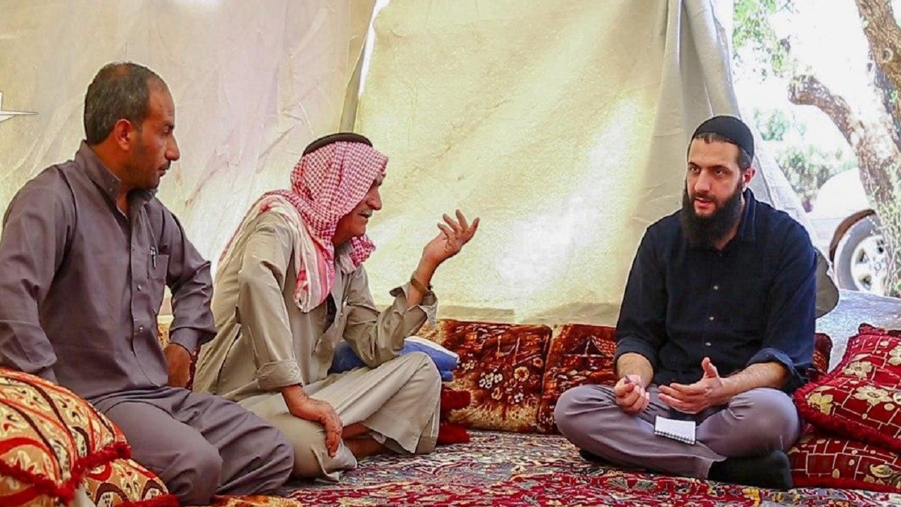 جولان دادن سرکرده تروریست تحریرالشام در اردوگاه&zwnj;های ادلب + تصاویر
