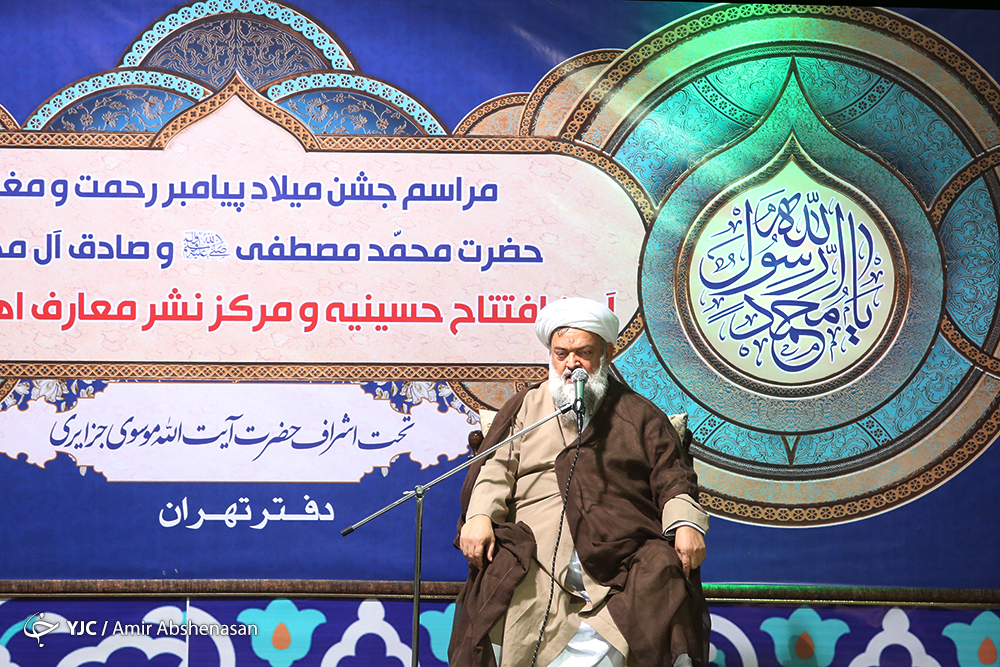 اصل اعتکاف برای شبهای پایانی ماه رمضان است / وقتی عبادات در روزهای آخر ماه مهمانی خدا، اوج میگیرد حجت الاسلام ادیب