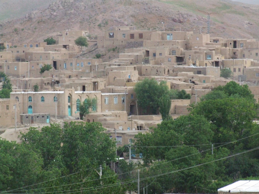 سفری مجازی به شهرستان زاوه