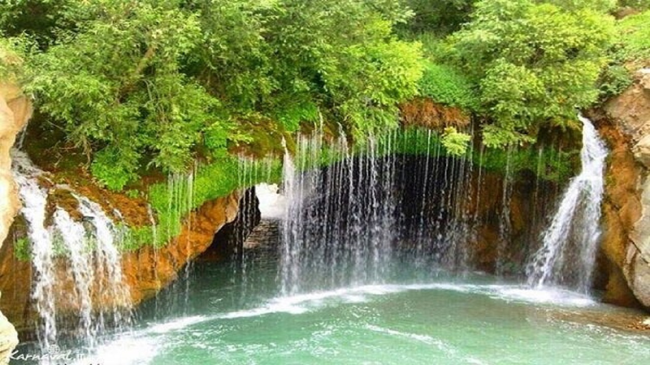 سقوط گردشگر ۹ ساله به داخل رودخانه آب ملخ سمیرم