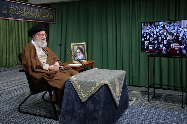 دغدغه‌های دانشجویان؛ از آرزو شدنِ داشتن پراید تا استخدام زنان به شرط باردار نشدن!