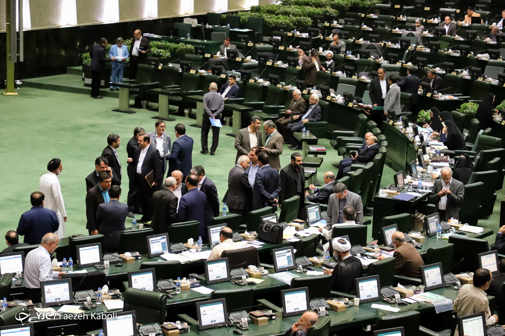 وزارت خارجه مکلف به پیگیری طرح سیاسی برگزاری همه پرسی ملی در سرزمین فلسطین شد