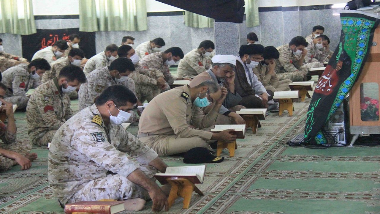 مراسم یادبود شهدای ناوچه کنارک برگزار شد