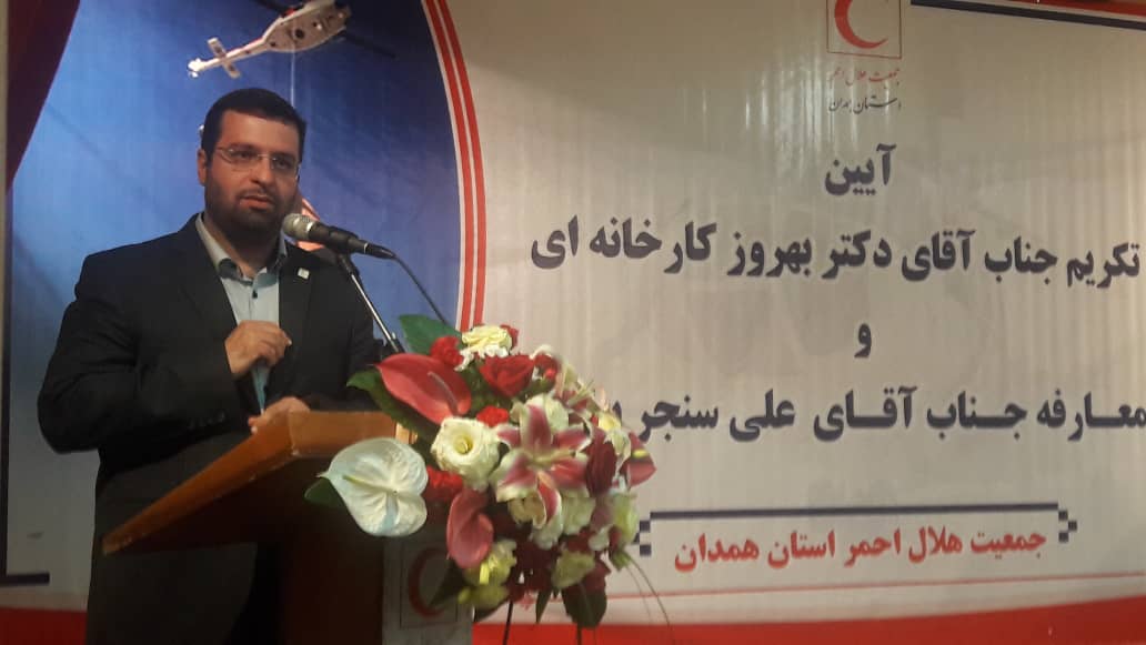 فعالیت شبانه روزی ۷۲ هزار داوطلبان جمعیت هلال احمر برای مقابله با کرونا